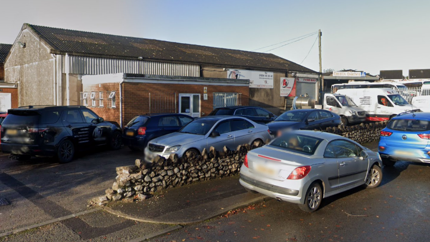 a1 loo hire bridgend before photo 2