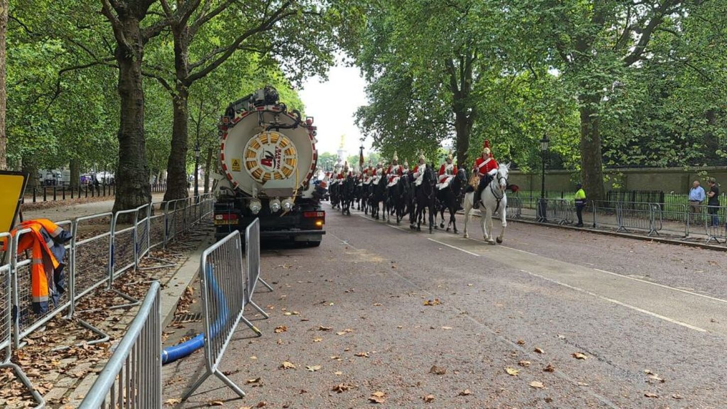 WhatsApp Image 2022 11 22 at 10.50.56 AM (5)