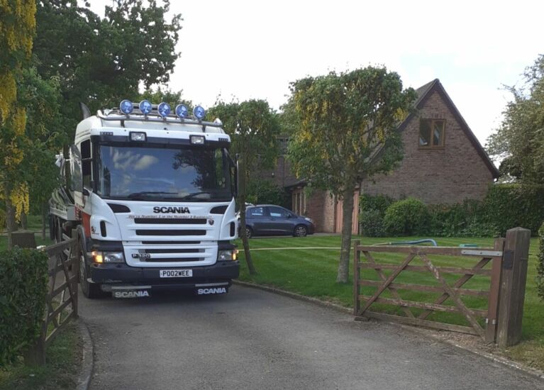 Domestic landing banner