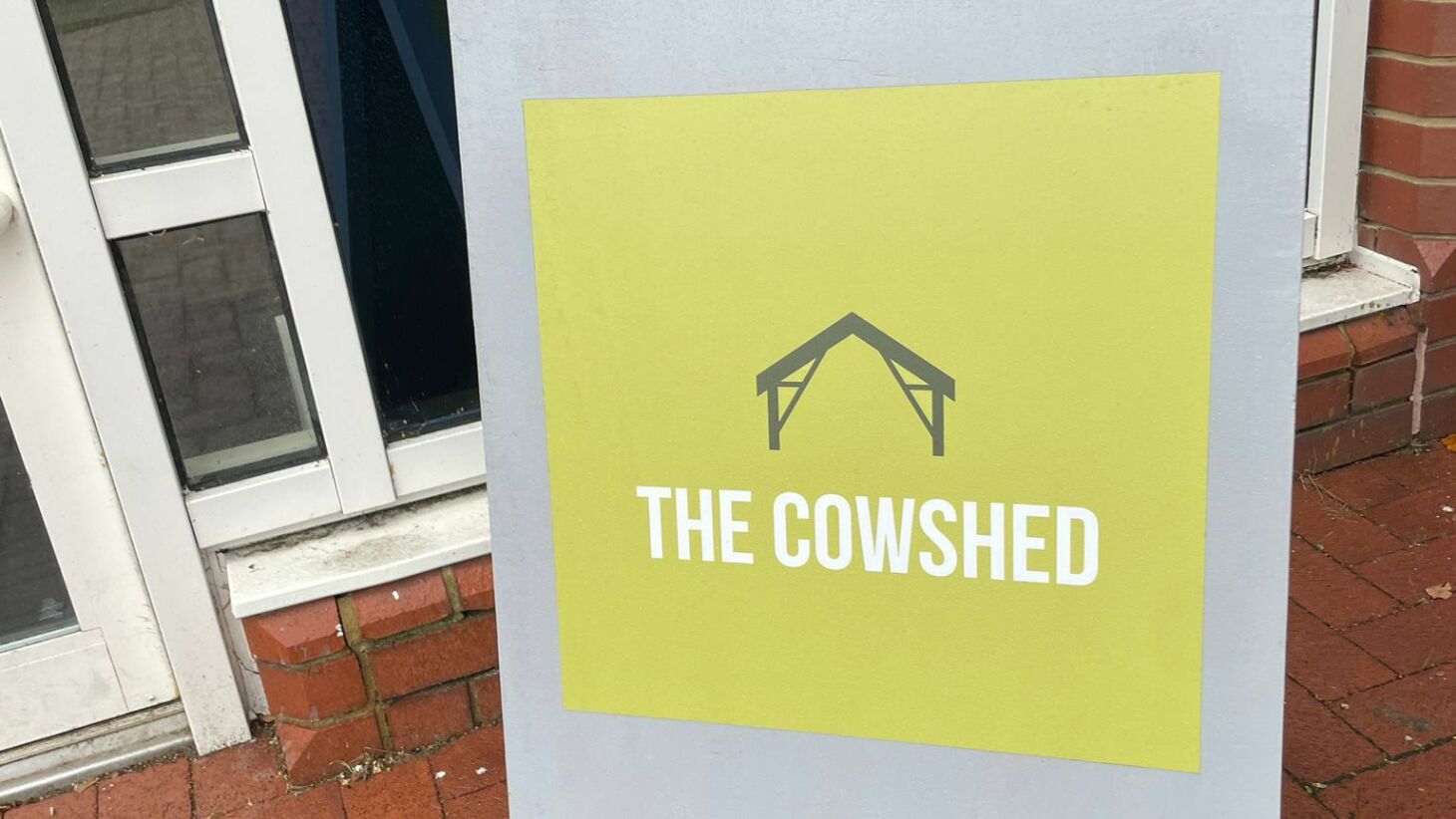 cowshedsign